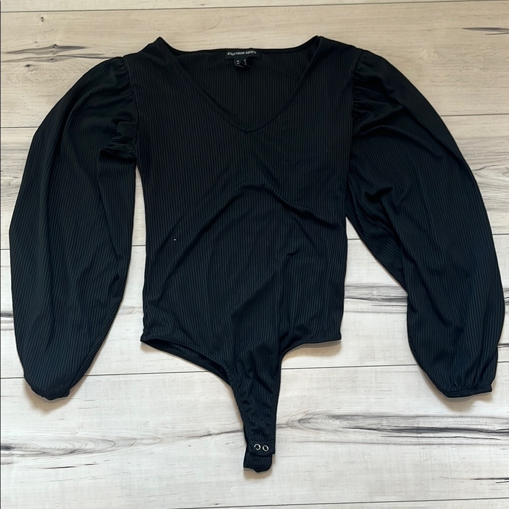 Black V-Neck Balloon Sleeve Women's Top